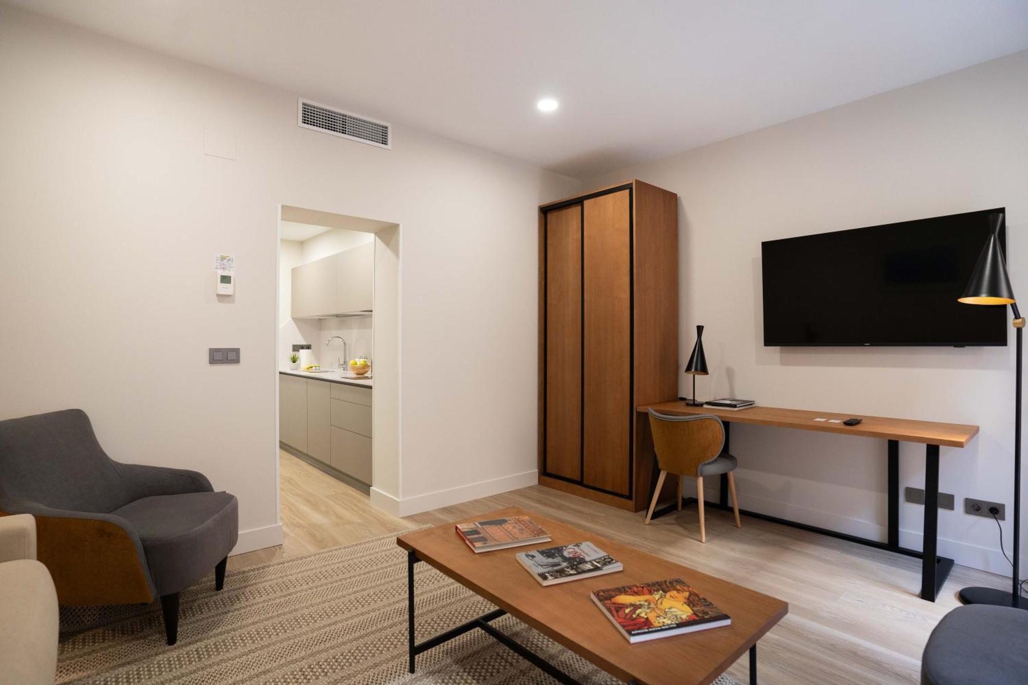 Prisma Suites Salamanca Exterior photo