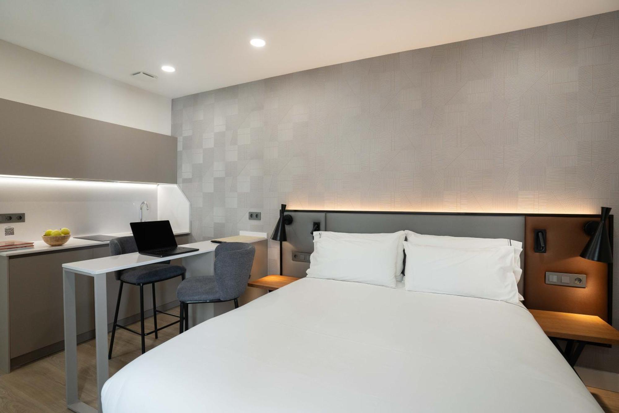 Prisma Suites Salamanca Exterior photo