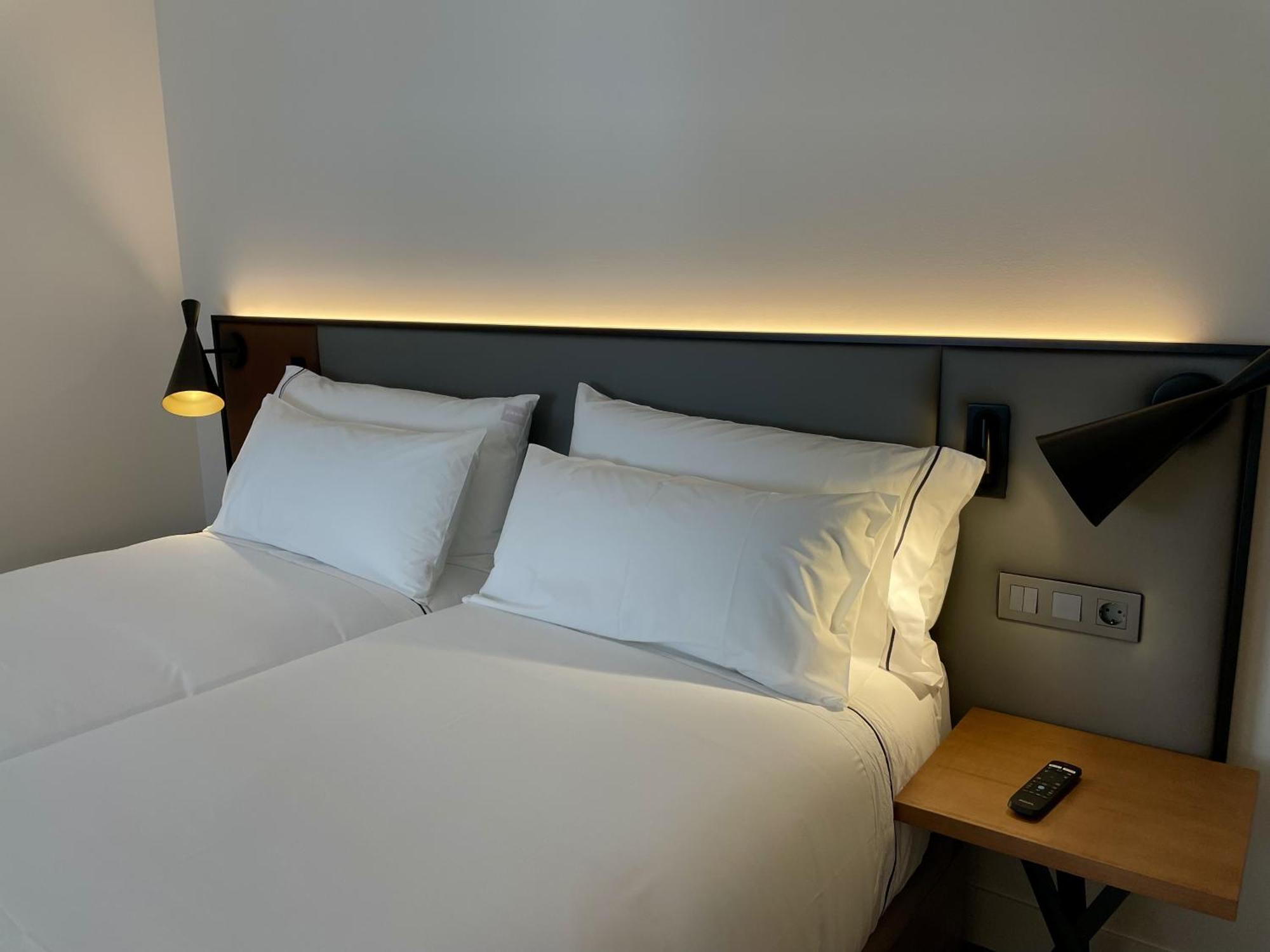 Prisma Suites Salamanca Room photo