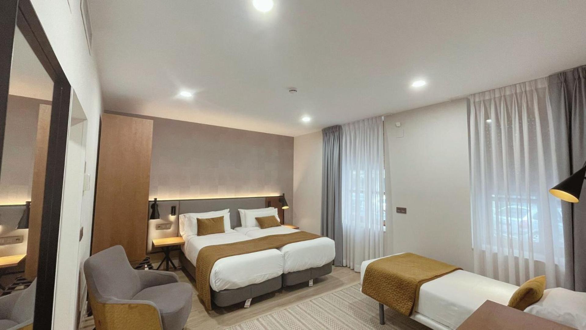 Prisma Suites Salamanca Exterior photo